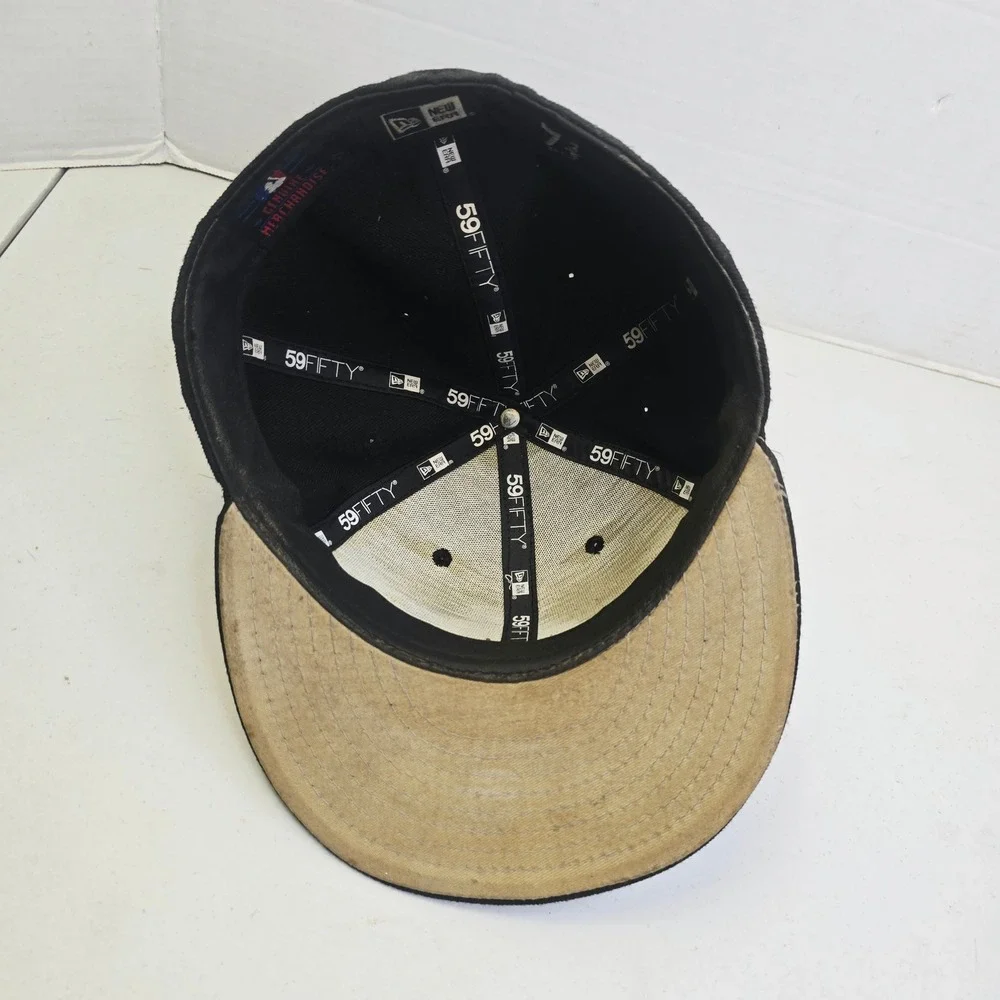 New Era Men's Atlanta Braves 59FIFTY Fitted Hat 7 3/8 Black White Logo Cap U3